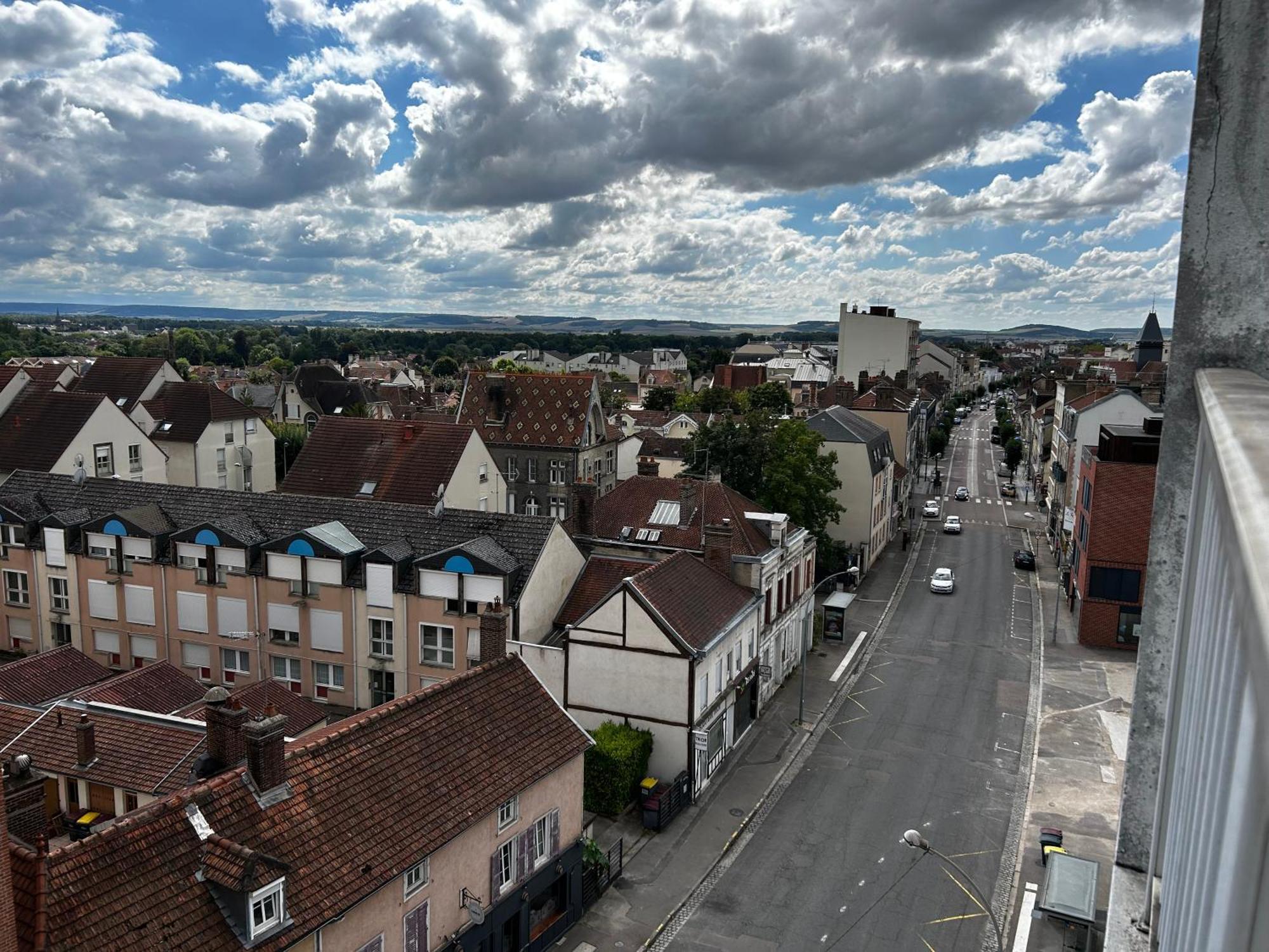 Volt Air Roof Top - Wifi - Parking Prive - Proche Gare Troyes Eksteriør bilde